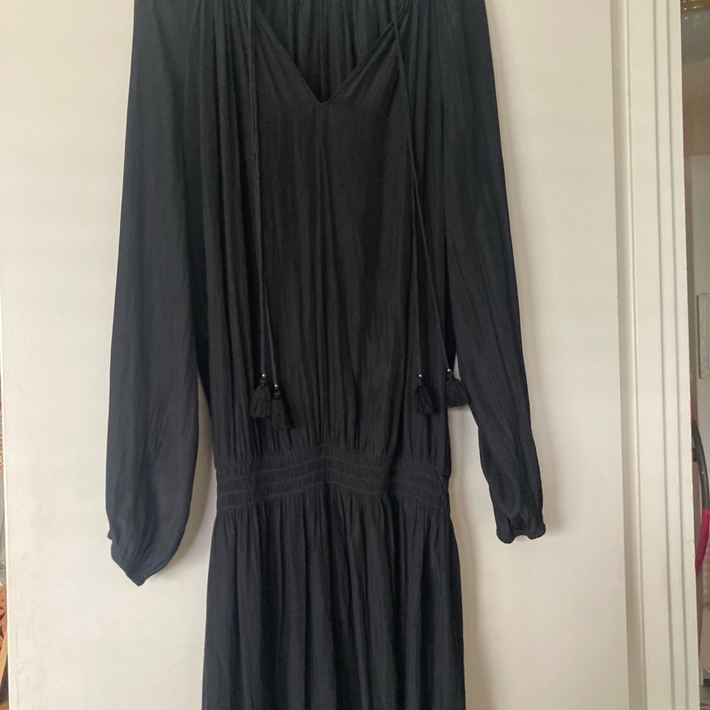 Elegant Black Long Sleeve Dress
